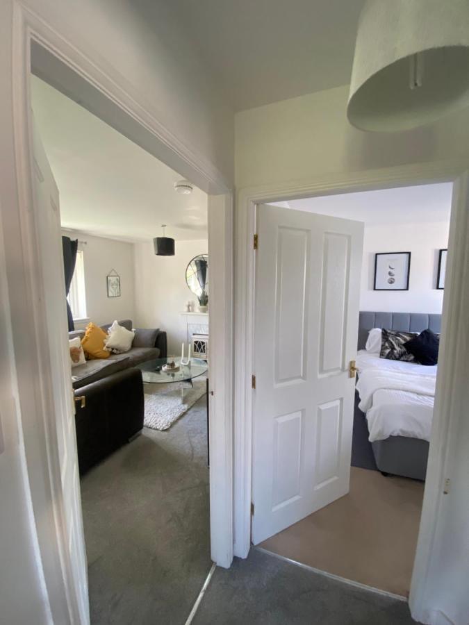 Inverness City Apartments - Modern & Bright Apartment Close To Raigmore Hospital & Shops Inshes Bagian luar foto